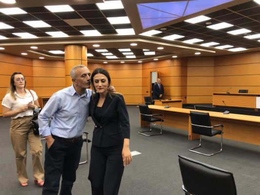 Prokurorja Blerta Hamza pas vendimit të KPk. Foto:BIRN