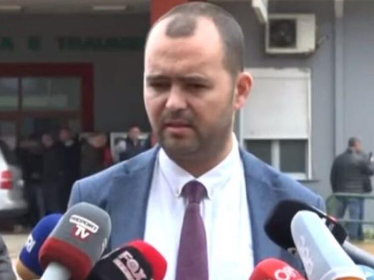 Avokati Armand Tragaj