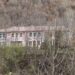 Shkollë në Lozhan, Shqipëri