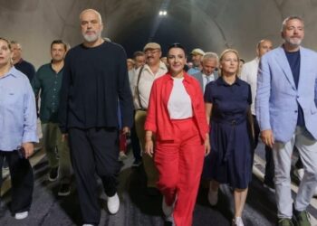 Në foto: Kryeministri Edi Rama dhe zv.kryeministrja, Belinda Balluku, inagurojnë Tunelin e Llogarasë, korrik 2024