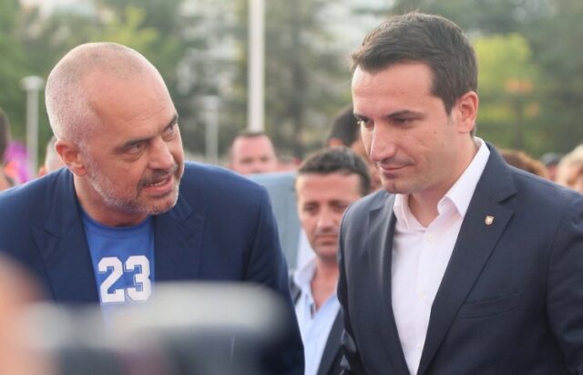 Në foto: Kryeministri Edi Rama dhe kryebashkiaku (i arrestuar) i Tiranës, Erion Veliaj