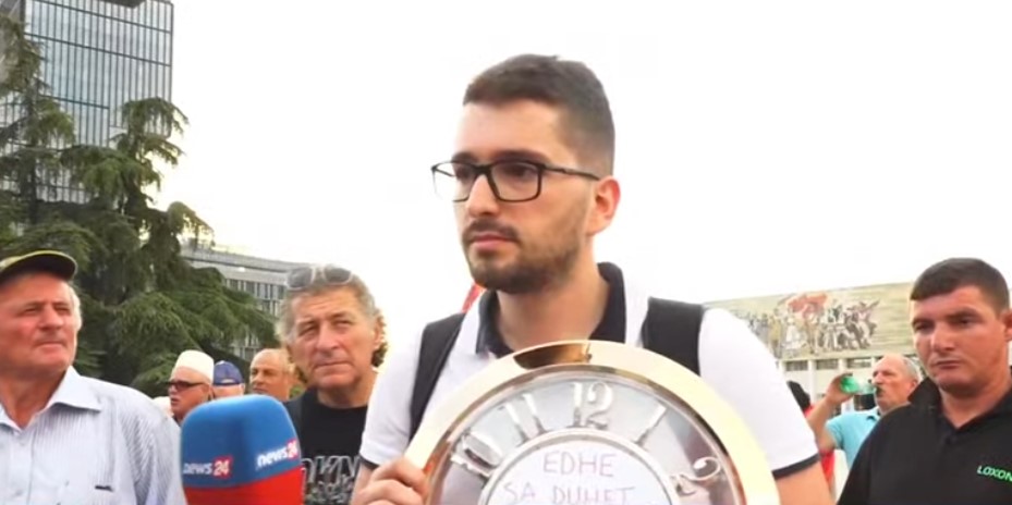 I riu në protestën e 47 të me orë simbolike kundër premtimeve të pambajtura